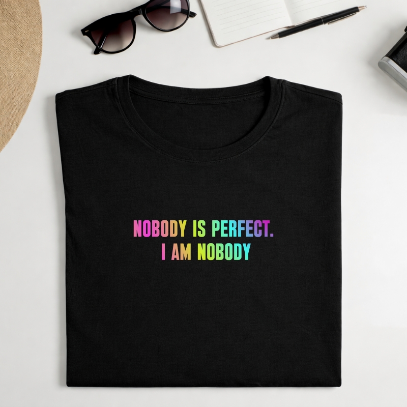 Marškinėliai "Nobody is perfect"